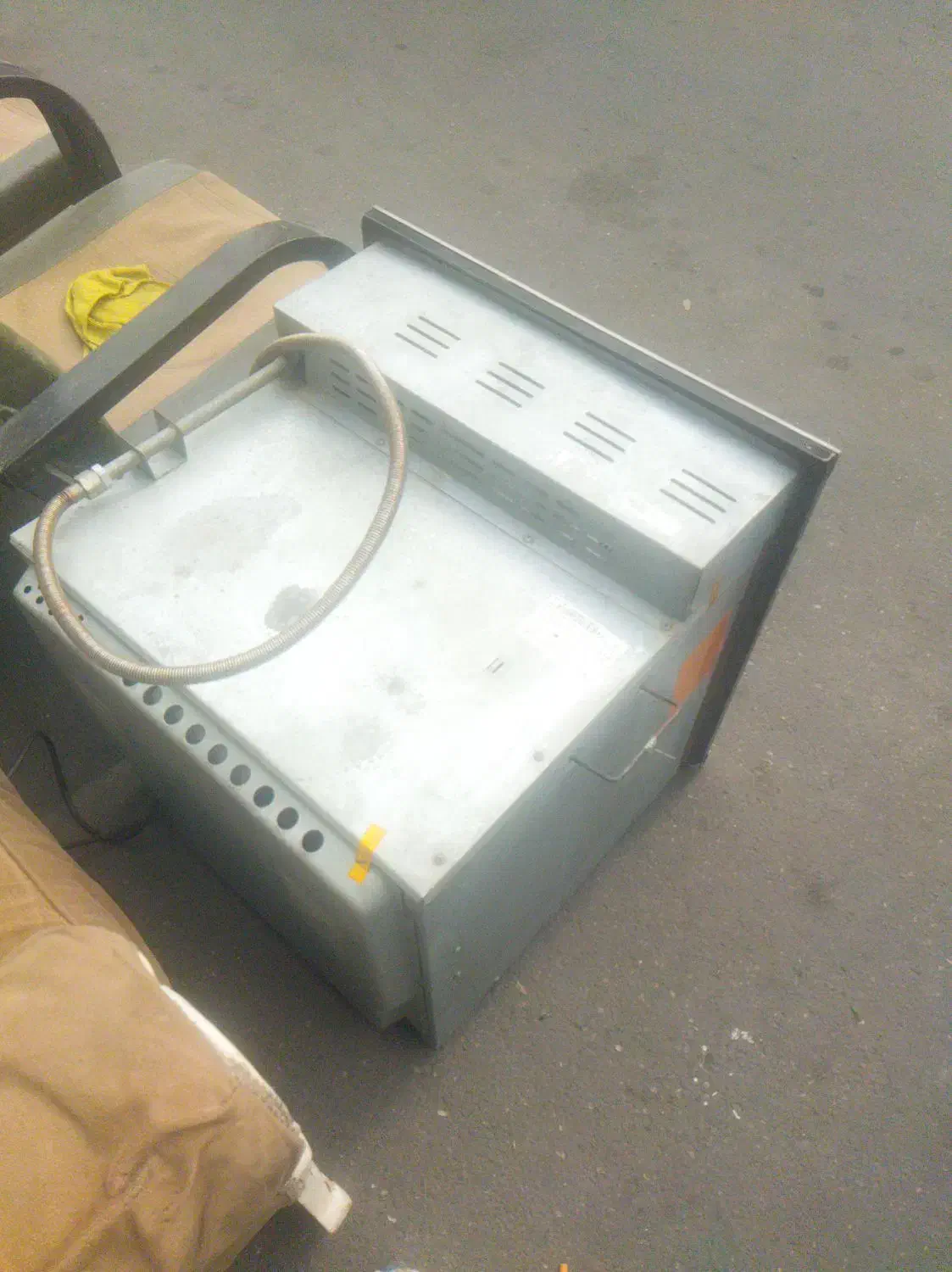 فرتوکار اخوان|اجاق گاز و لوازم برقی پختوپز|رشت, استقامت ۲|دیوار