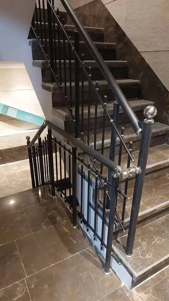 نصاب نرده استیل ( طراحی و اجرای طرح)|خدمات پیشه و مهارت|اسلامشهر, شهرک مهدیه|دیوار