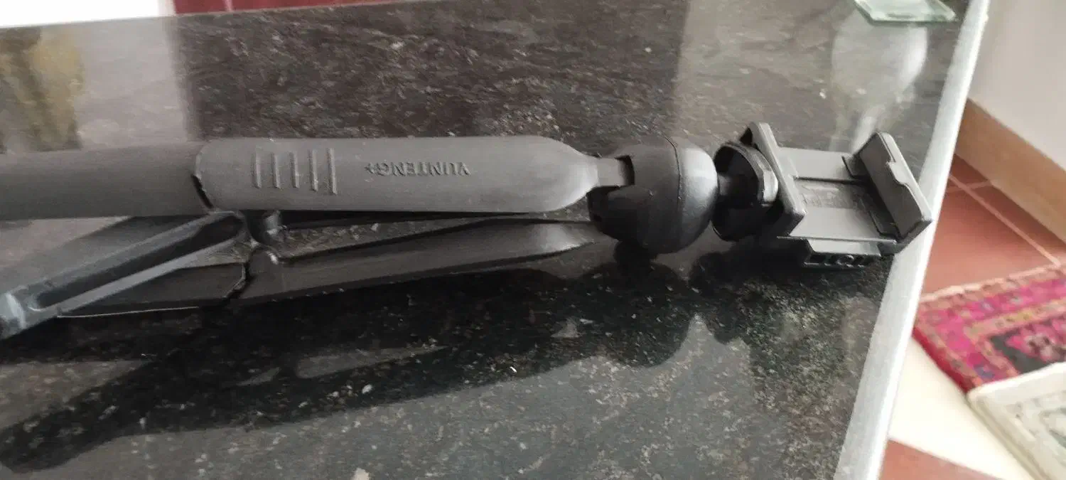 پایه ی موبایل برای فیلم و عکس|لوازم جانبی موبایل و تبلت|بروجرد, |دیوار