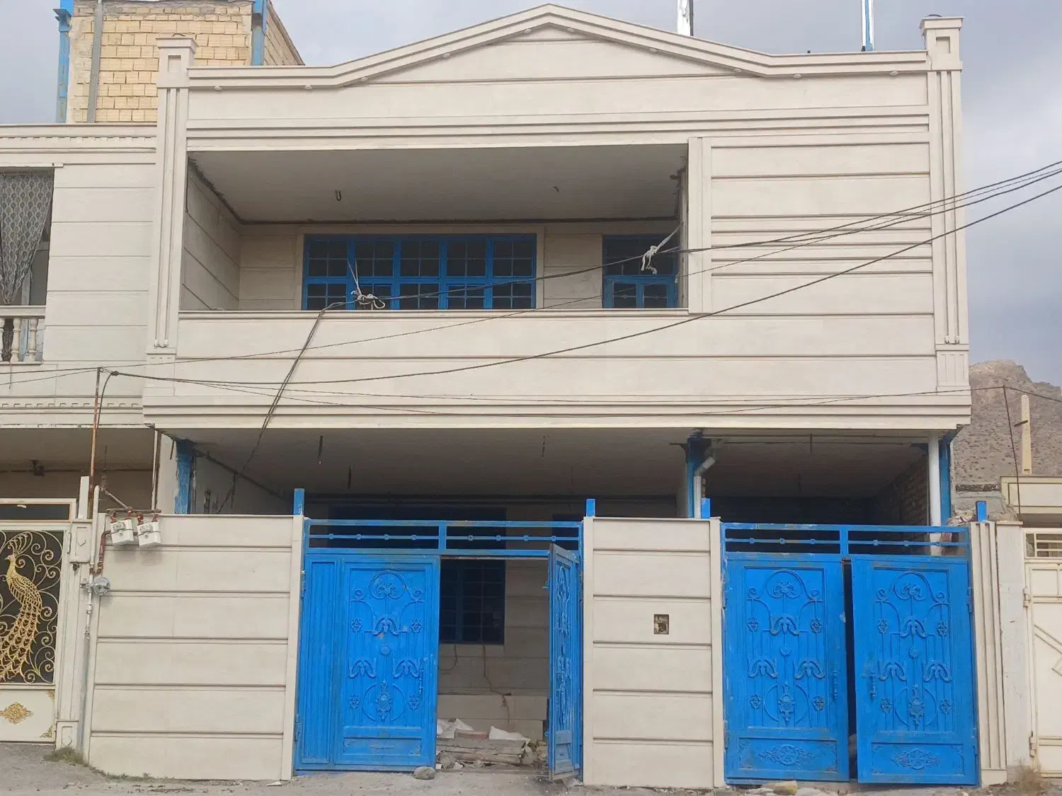 استاد کار کاشی و سرامیک با سابقه ۲۰ سال کاری|خدمات پیشه و مهارت|نورآباد, |دیوار