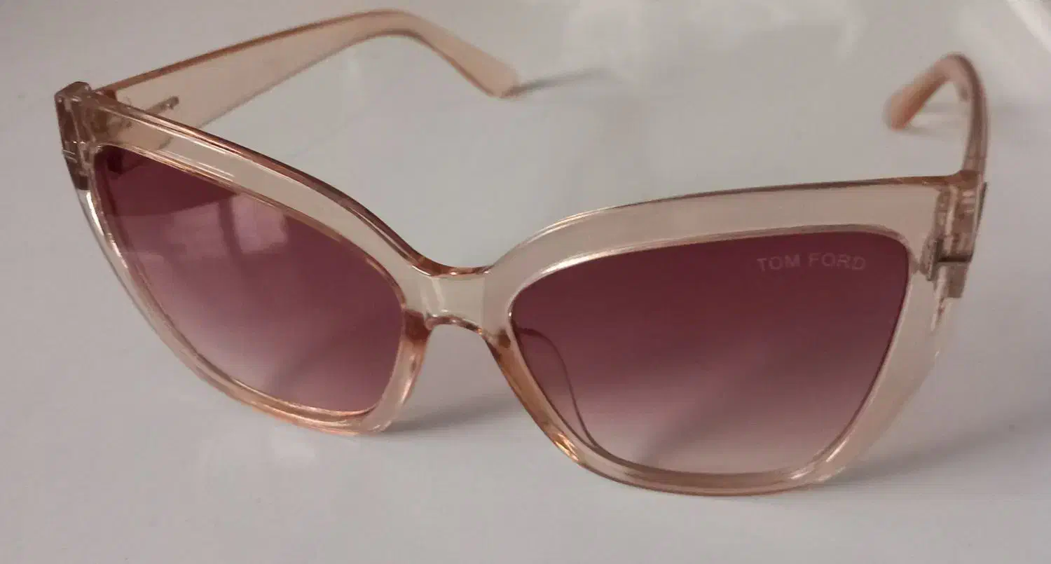 عینک آفتابی نو و کاملا سالم زنانه|زیورآلات و اکسسوری|مراغه, |دیوار