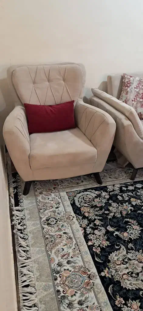مبل ۷نفره تمیز...|مبلمان خانگی و میز عسلی|اهواز, شهرک حفاری|دیوار