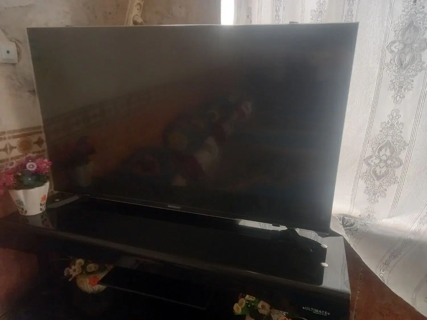 تلویزیون ال سی دی شکسته|تلویزیون و پروژکتور|یاسوج, |دیوار