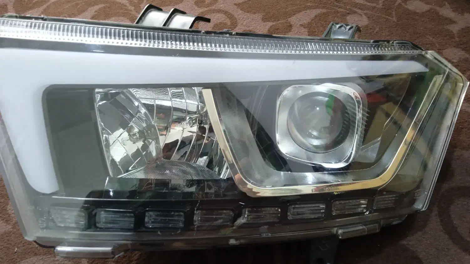 کله چراغ عقب و جلو مانیتور و اپراتور کولر دناپلاس|قطعات یدکی و لوازم جانبی|آبادان, |دیوار