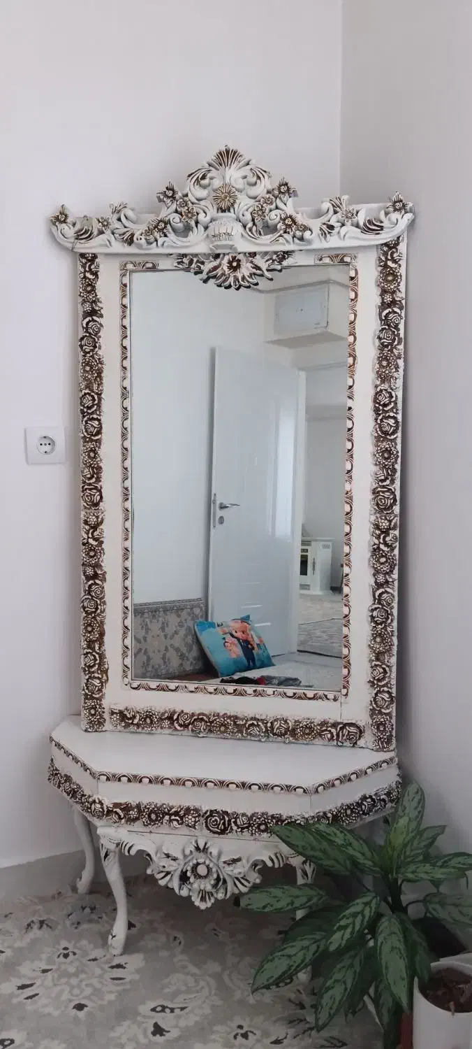 آینه و کنسول|بوفه، ویترین، کنسول|مریوان, |دیوار