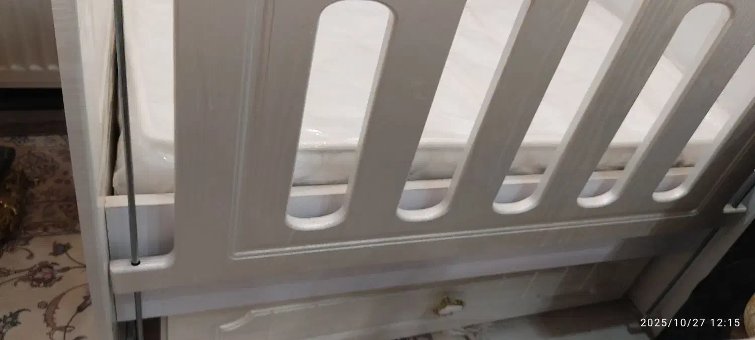 گهواره و صندلی غذای کودک|تخت و صندلی بچه|کرج, کرج نو|دیوار