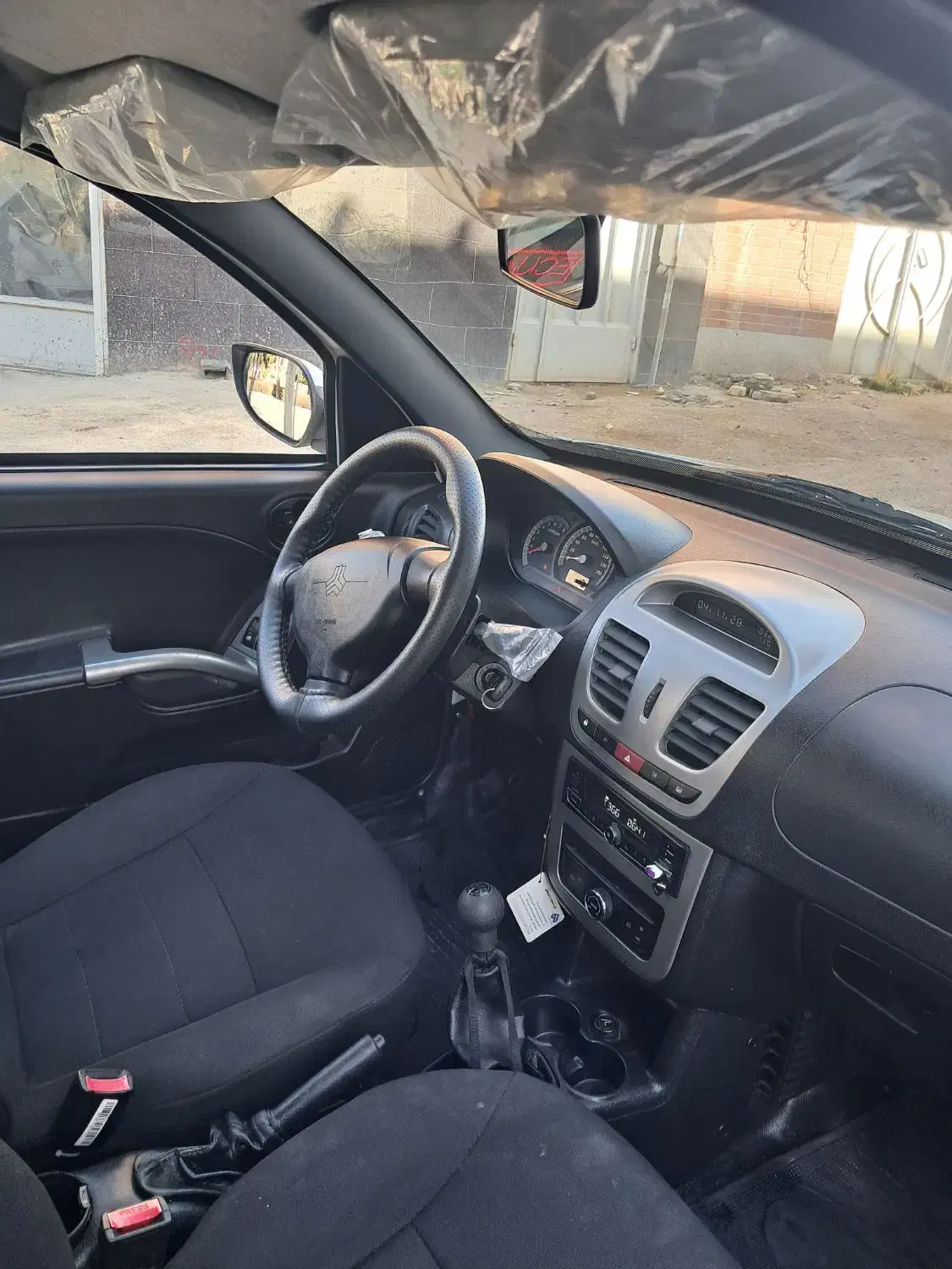 کوییک ۴۰۲|خودرو سواری و وانت|ابریشم, |دیوار