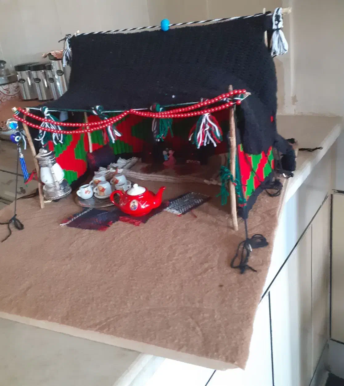 چادرسیاه|مجسمه، تندیس، ماکت|دورود, |دیوار