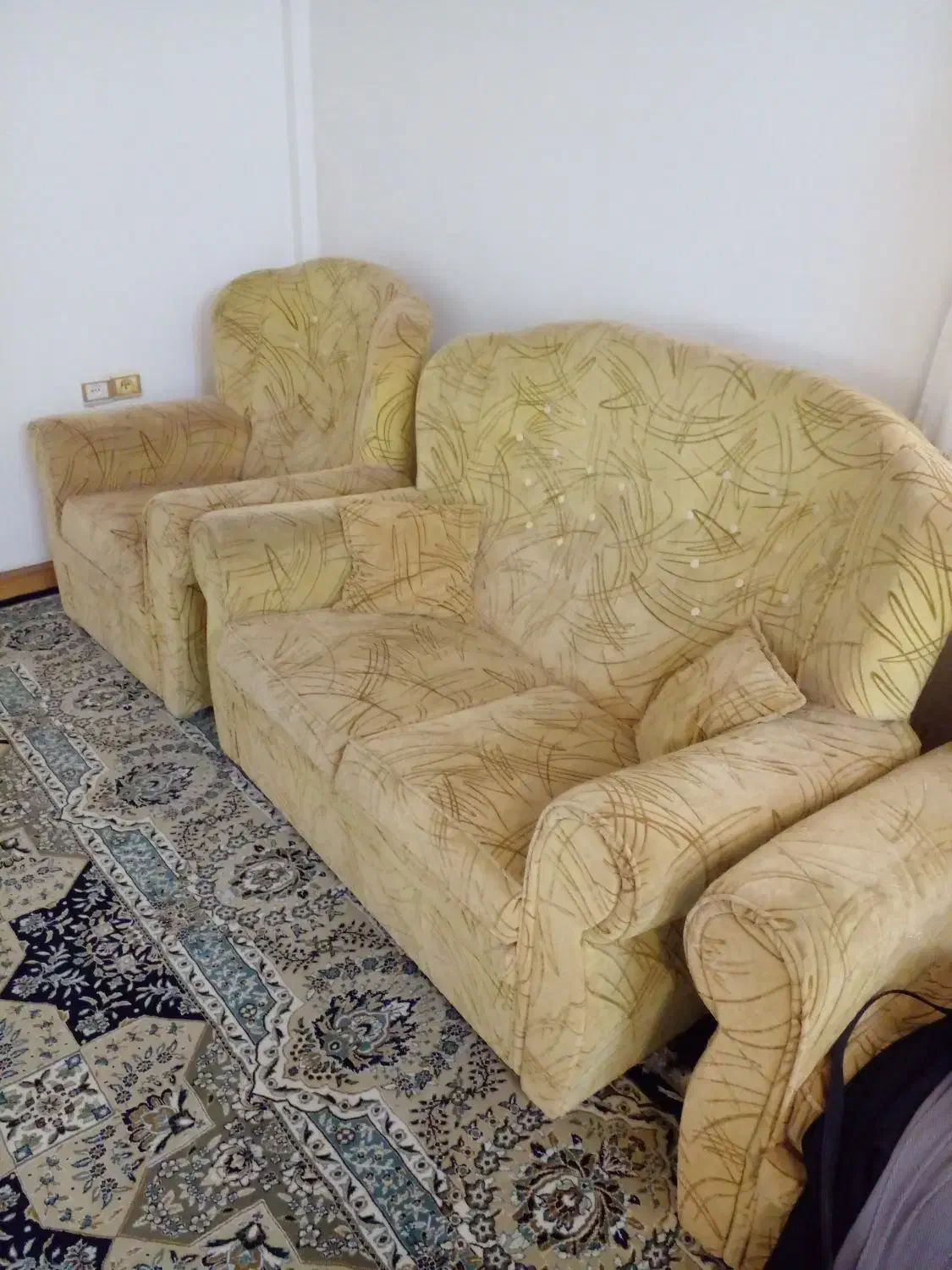 مبل ۷ نفره|مبلمان خانگی و میز عسلی|آمل, |دیوار