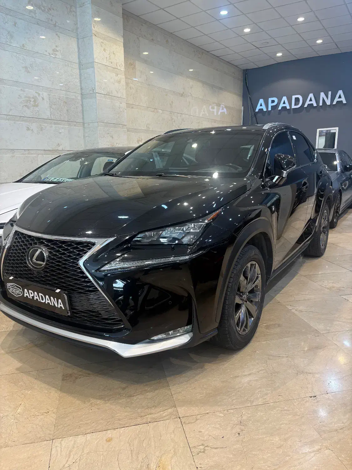 لکسوس انیکس ۲۰۰ nx 200 مدل ۲۰۱۷|خودرو سواری و وانت|تهران, نیلوفر|دیوار