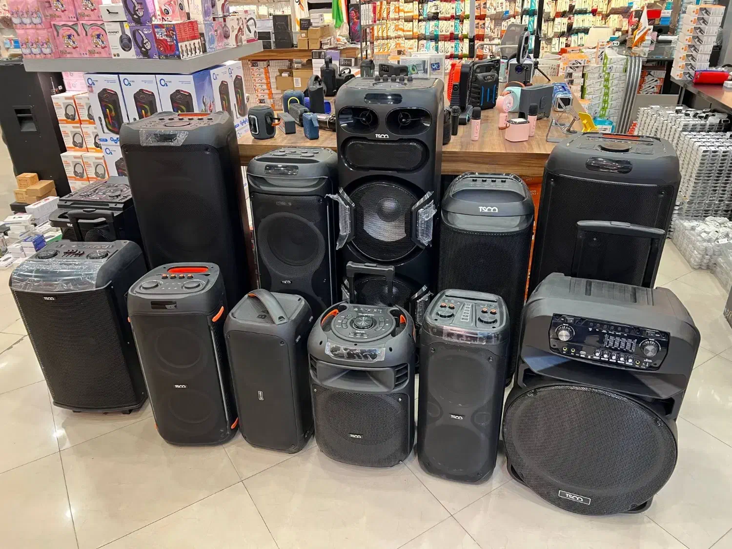 فروش انواع اسپیکر های حرفه ای و پارتی باکس|سیستم صوتی خانگی|مشهد, عامل|دیوار