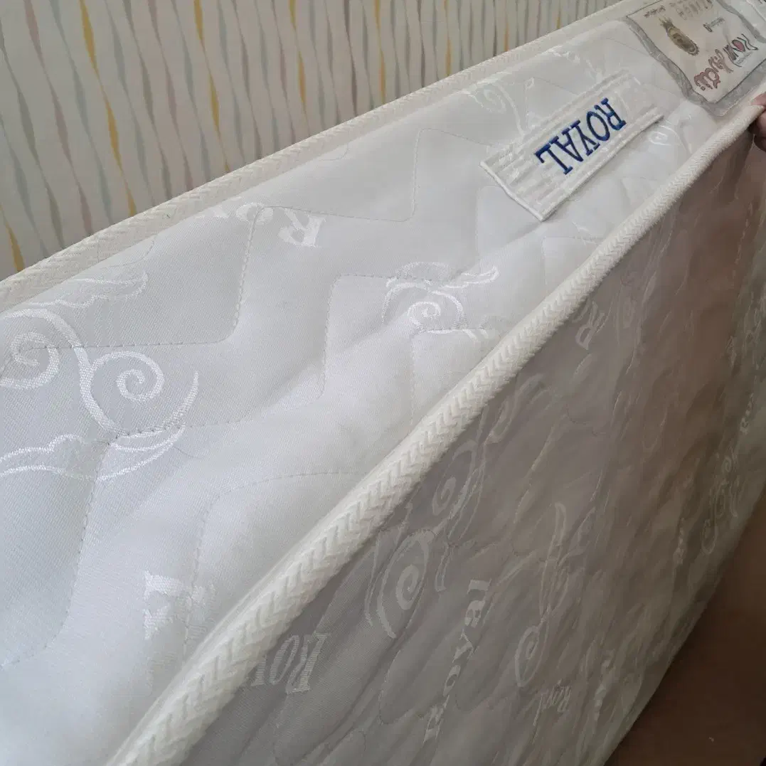 تشک رویال|تشک تختخواب|کرمان, |دیوار