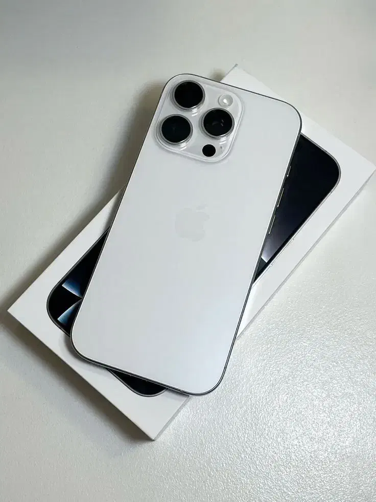 طرح آیفون 16 پرومکس|موبایل|اسلام‌شهر, باغ فیض|دیوار