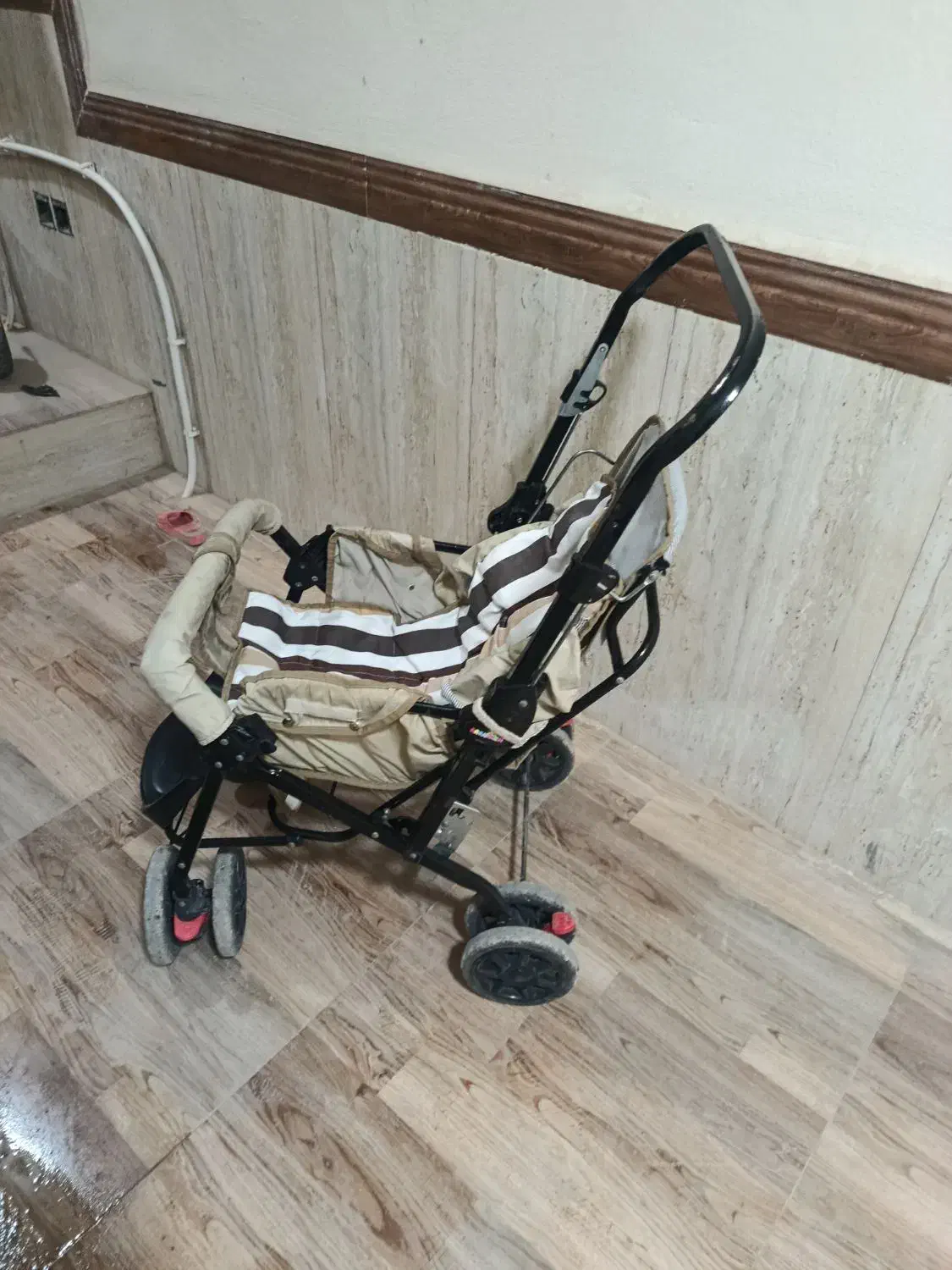 کالسکه تمیز سالم|کالسکه و لوازم جانبی|جوانرود, |دیوار