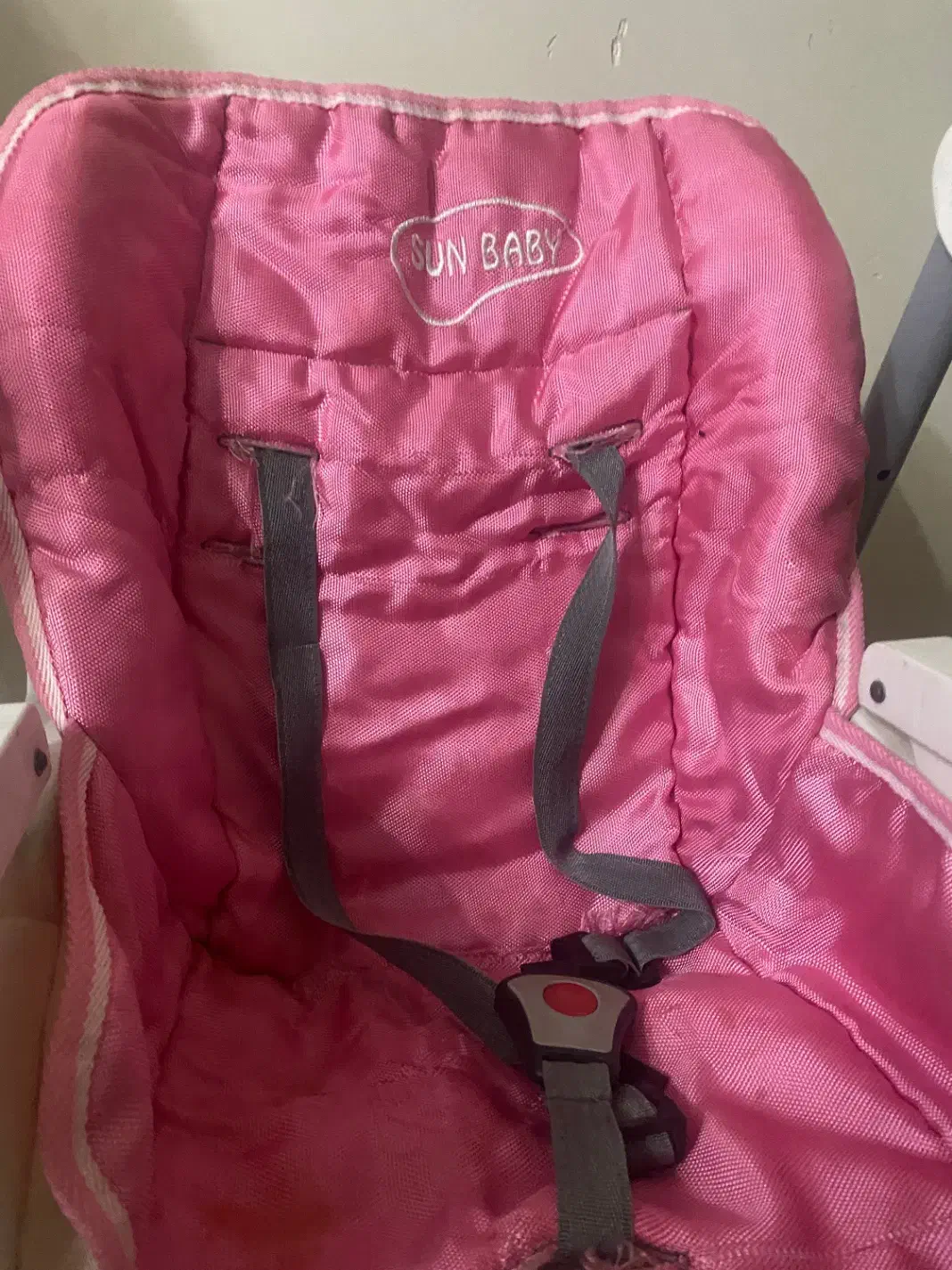 صندلی غذای کودک|تخت و صندلی بچه|اندیشه, اندیشه فاز ۳|دیوار