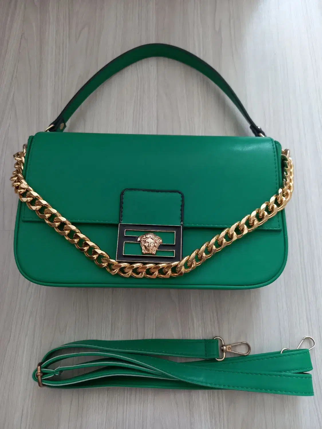 کیف آکبندچرمی برندفندی ۳بنده مناسب کادو روز زن|کیف، کفش، کمربند|اردبیل, |دیوار