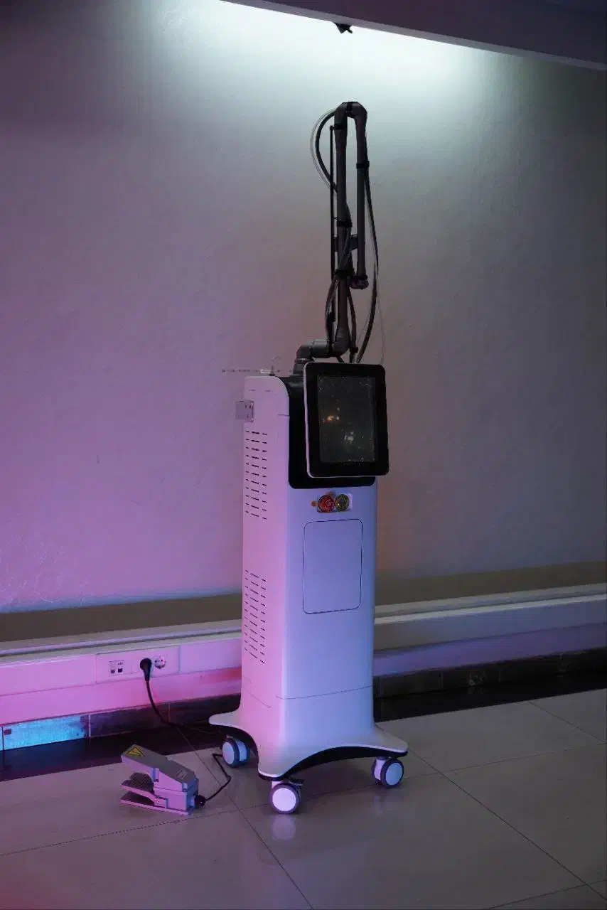 دستگاه co2فرکشنال ADSS..هایفو،کیوسوییچ،کرایو لیزر|آرایشی، بهداشتی، درمانی|مشهد, هنرستان|دیوار