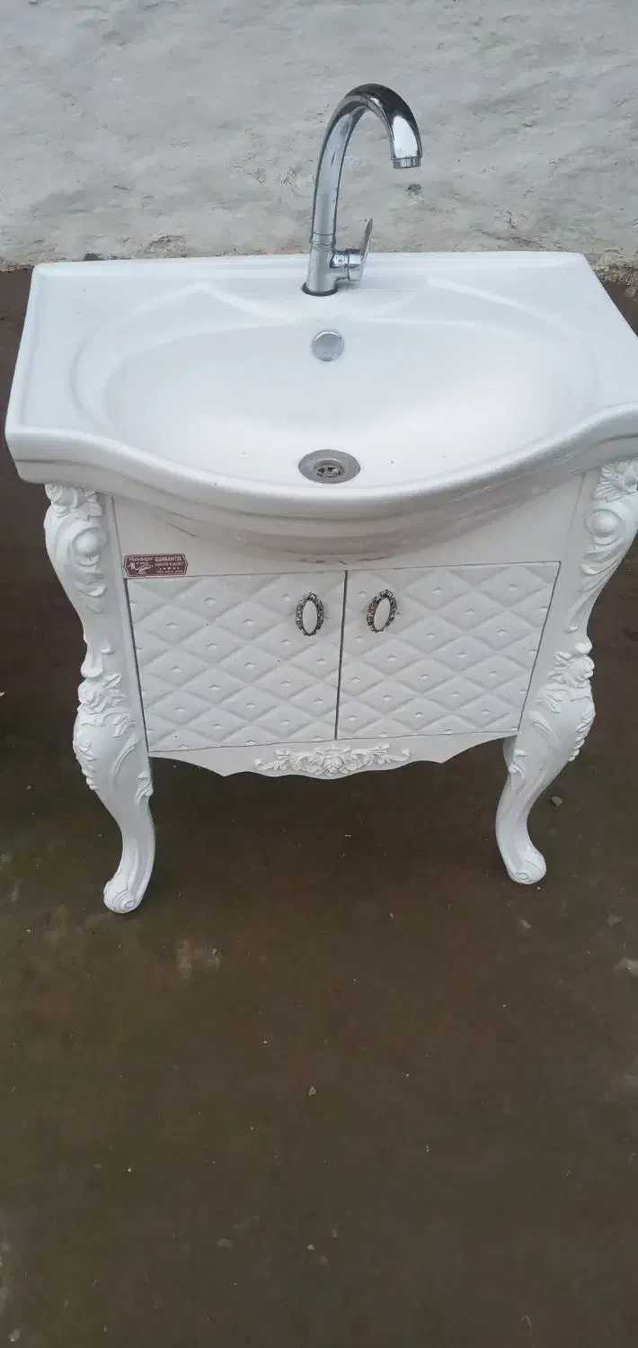 روشوئی در حد نو ، یک ماه کار کرد ه|لوازم سرویس بهداشتی|لولمان, |دیوار