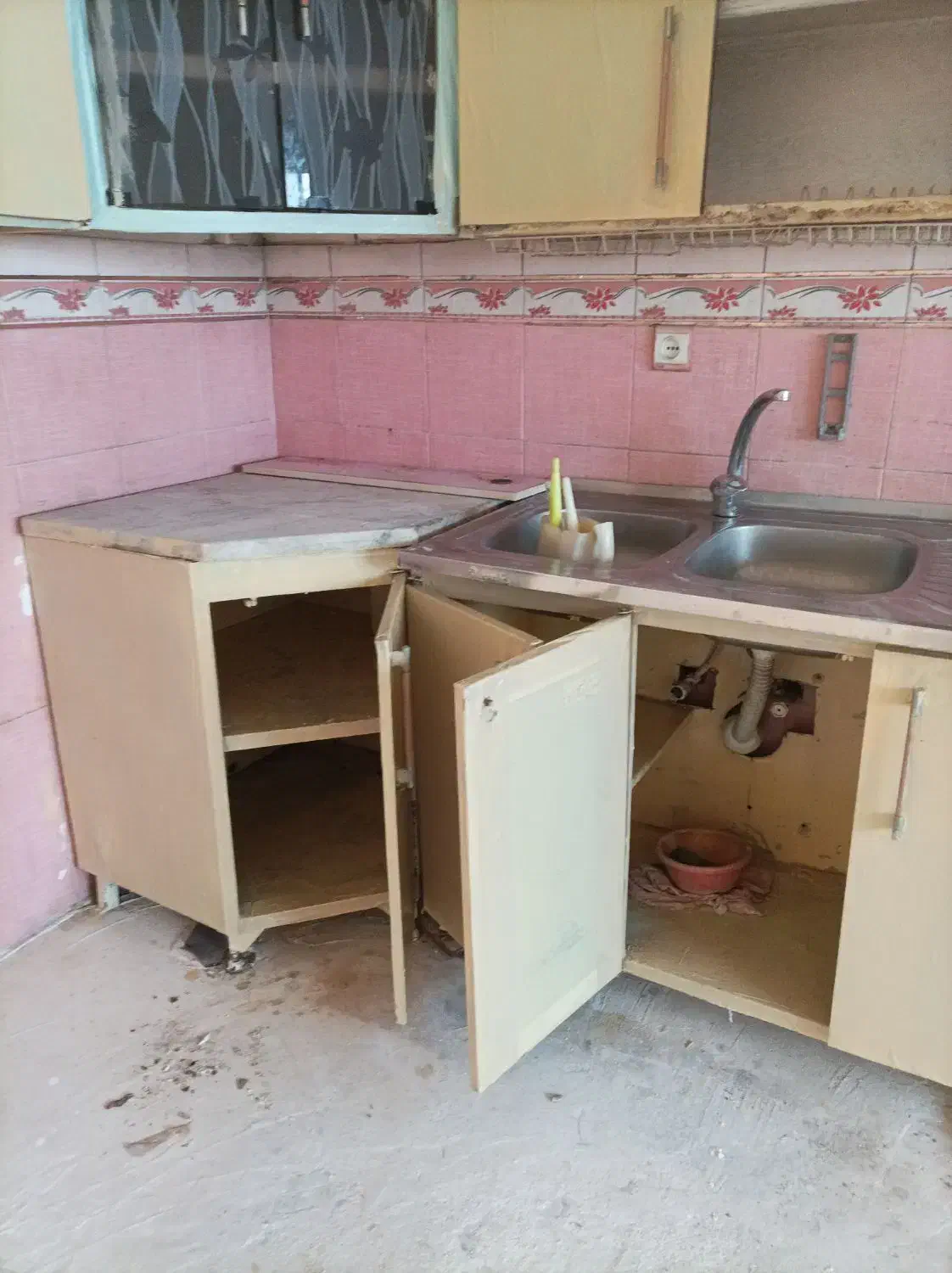 کابینت فلزی دست دوم|آبچکان و نظمدهنده ظروف|آزادشهر, |دیوار