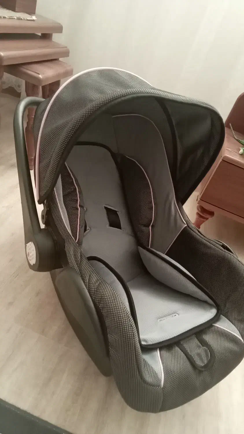 کریر|کالسکه و لوازم جانبی|مشگین شهر, |دیوار