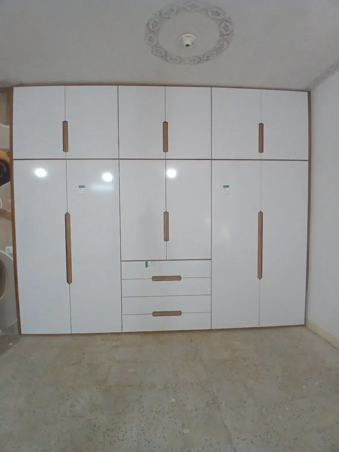 نصب کابینت|خدمات پیشه و مهارت|خرم‌آباد, |دیوار