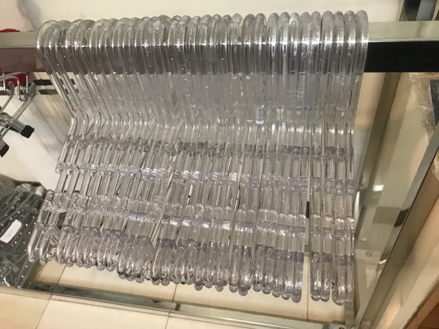 چوب لباسی کریستالی و آویز ساچمه ای ۹ تیله|بندرخت و رخت‌آویز|رشت, استادسرا|دیوار