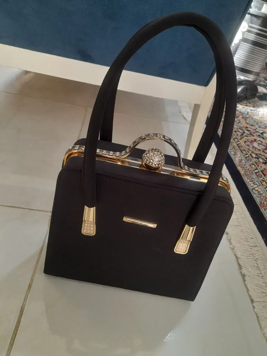 کیف مجلسی|کیف، کفش، کمربند|کاشمر, |دیوار