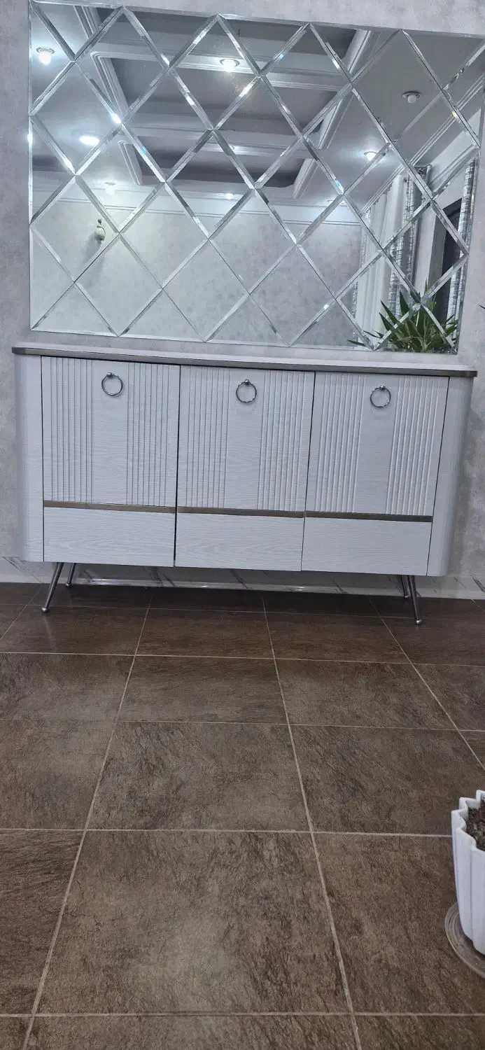 کنسول|بوفه، ویترین، کنسول|دوگنبدان, |دیوار