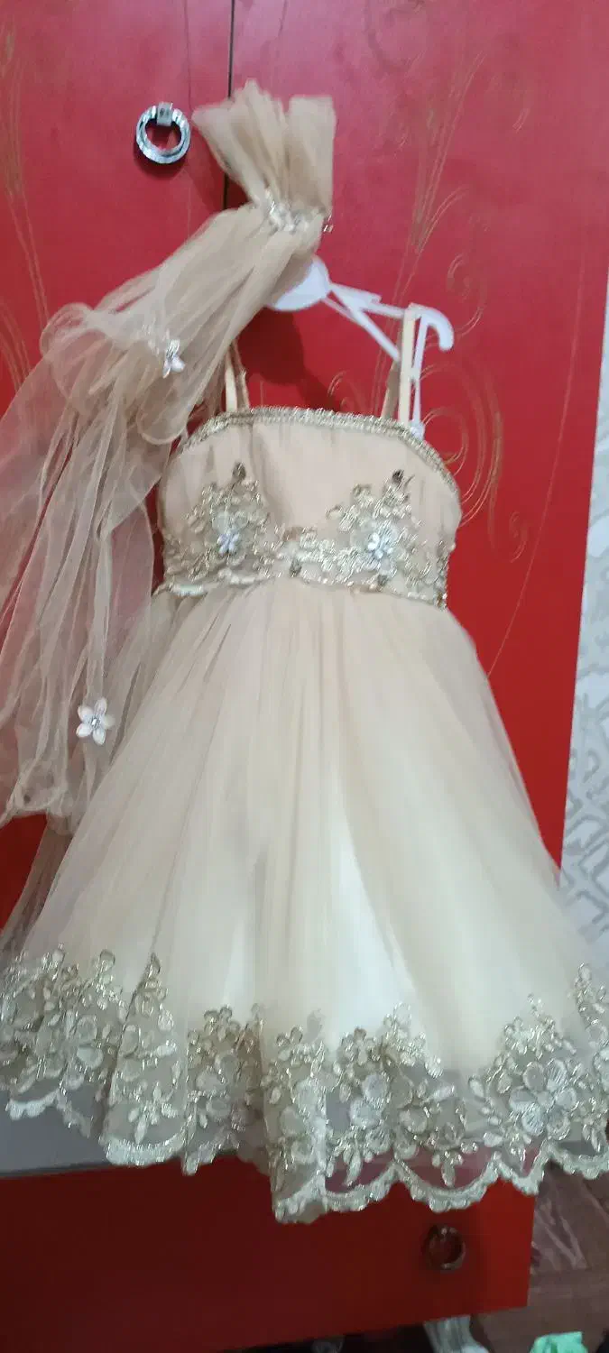 لباس|کفش و لباس بچه|الیگودرز, |دیوار