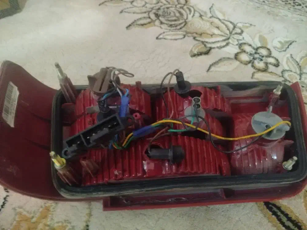 چراغ عقب سمت چپSLX|قطعات یدکی و لوازم جانبی|مسجد سلیمان, |دیوار
