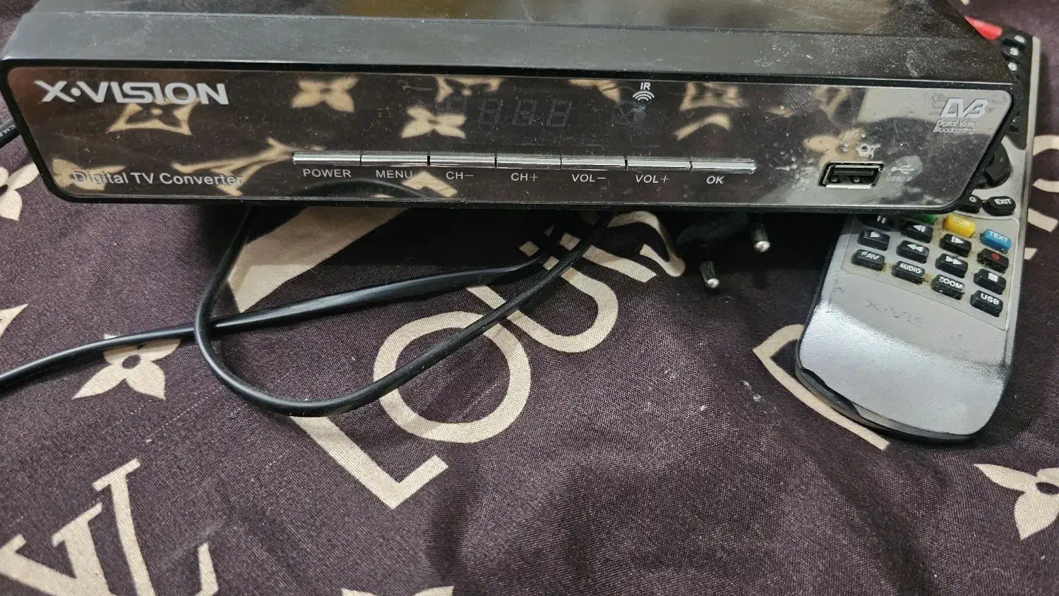 گیرنده دیجیتال ایکس ویژن سالم|پخش‌کننده DVD و ویدیو|گرگان, |دیوار