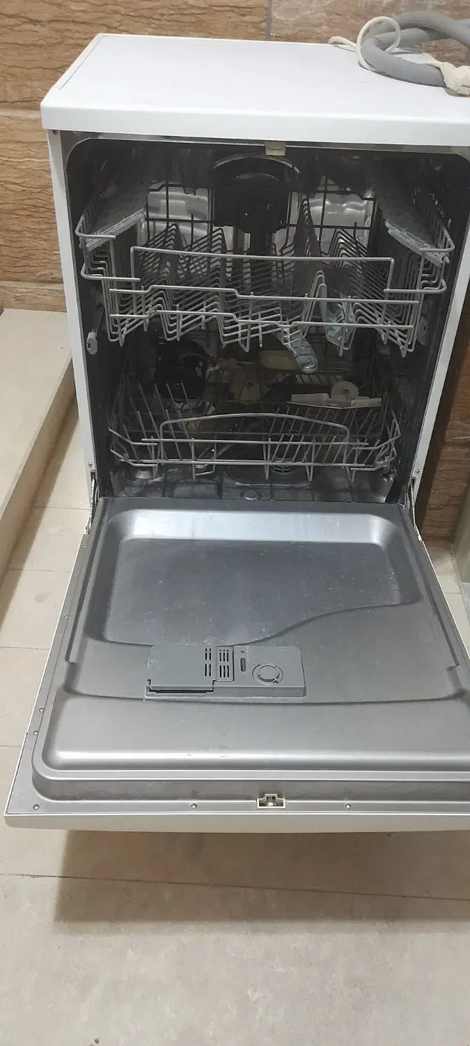 ماشین ظرفشویی|ماشین ظرفشویی|ورامین, ورامین|دیوار