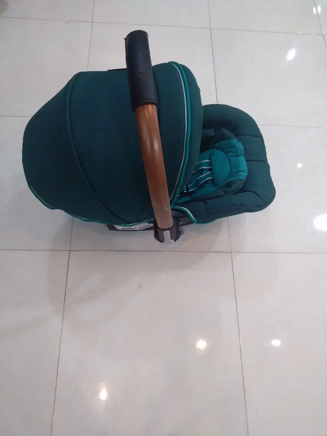 کریر|کالسکه و لوازم جانبی|خورموج, |دیوار