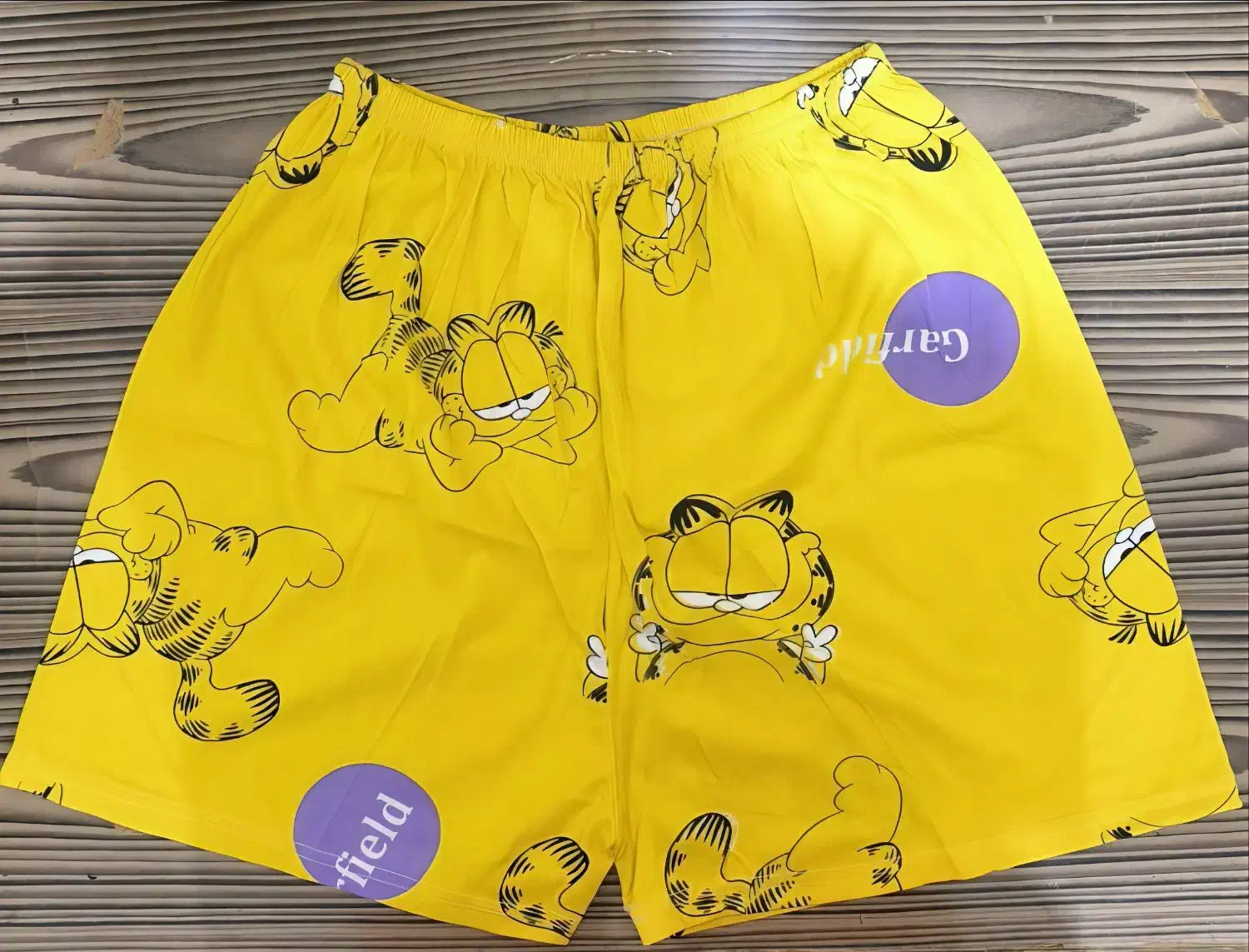 لباس زنانه در حد نو|لباس|شوشتر, |دیوار