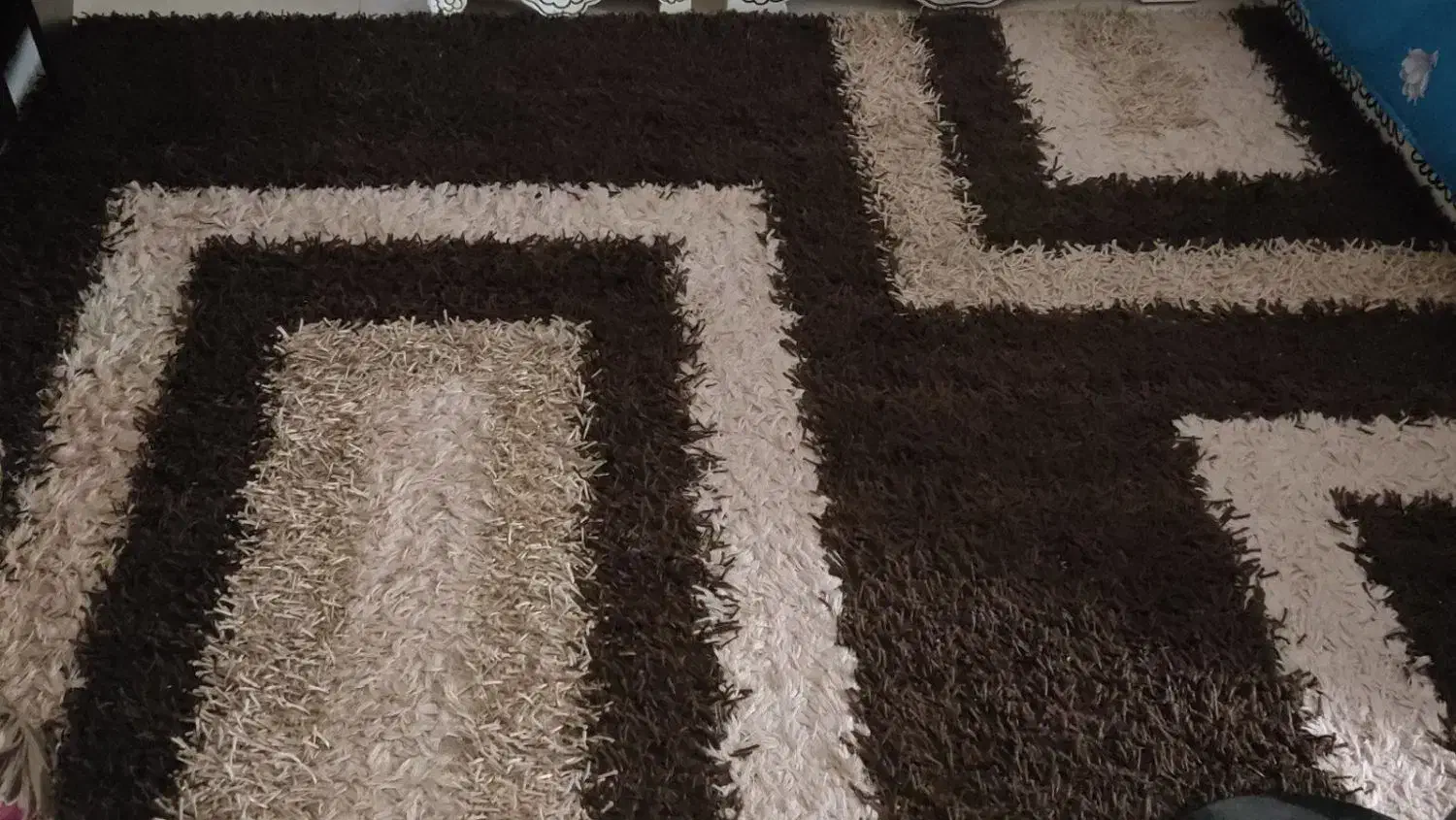 فرش ۶ متری جنس ترک اصلی در حد نو|فرش|بابل, |دیوار