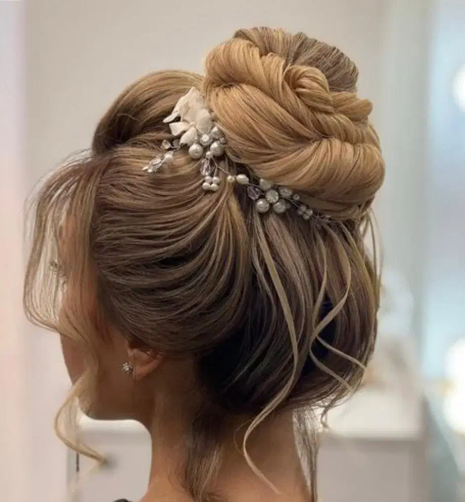 آموزش میکاپ و شینیون حرفه ای با مدرک بین المللی|خدمات آموزشی|قم, زنبیل آباد|دیوار