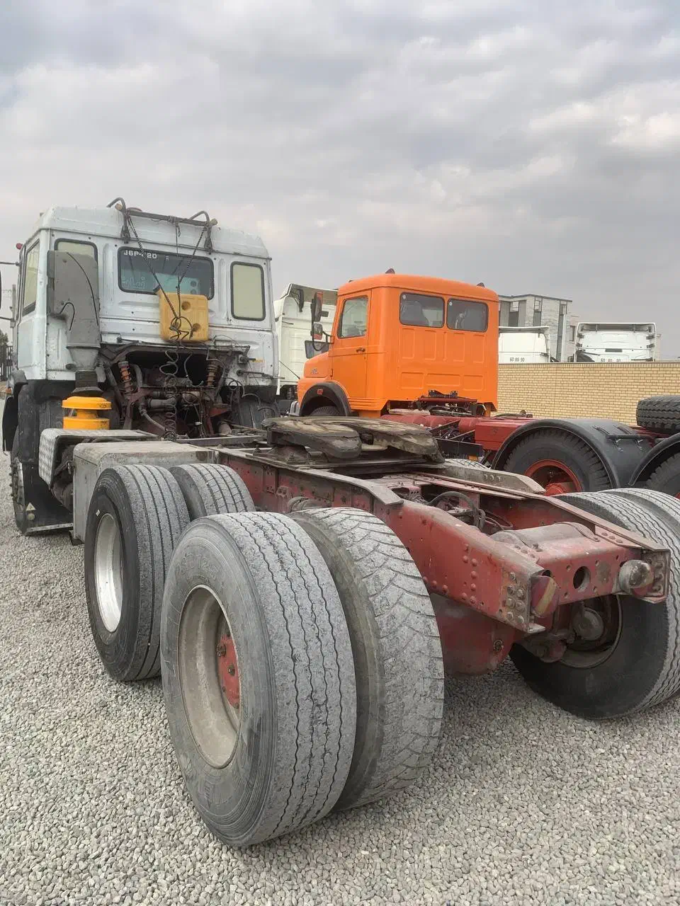 کشنده ایویکو ۳۳۰ مدل ۱۳۷۱|خودرو سنگین|اسلامشهر, ده عباس|دیوار