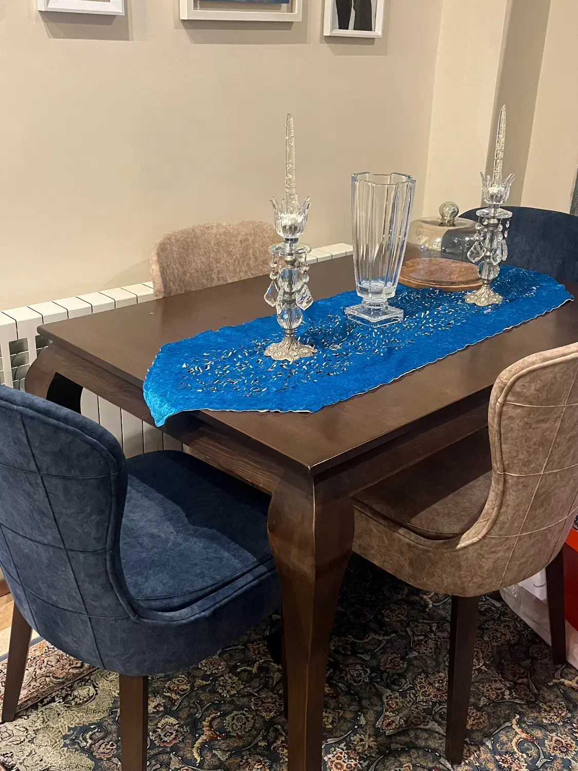 مبلمان راحتی هفت نفره و میزناهارخوری۴نفره|مبلمان خانگی و میز عسلی|تهران, علم و صنعت|دیوار