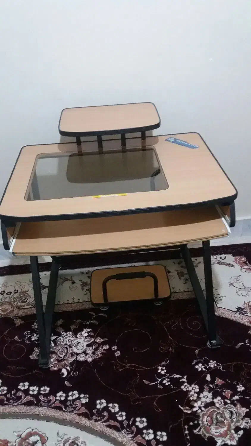 میز تحریر سالم|میز تحریر و کامپیوتر|پاپی, |دیوار