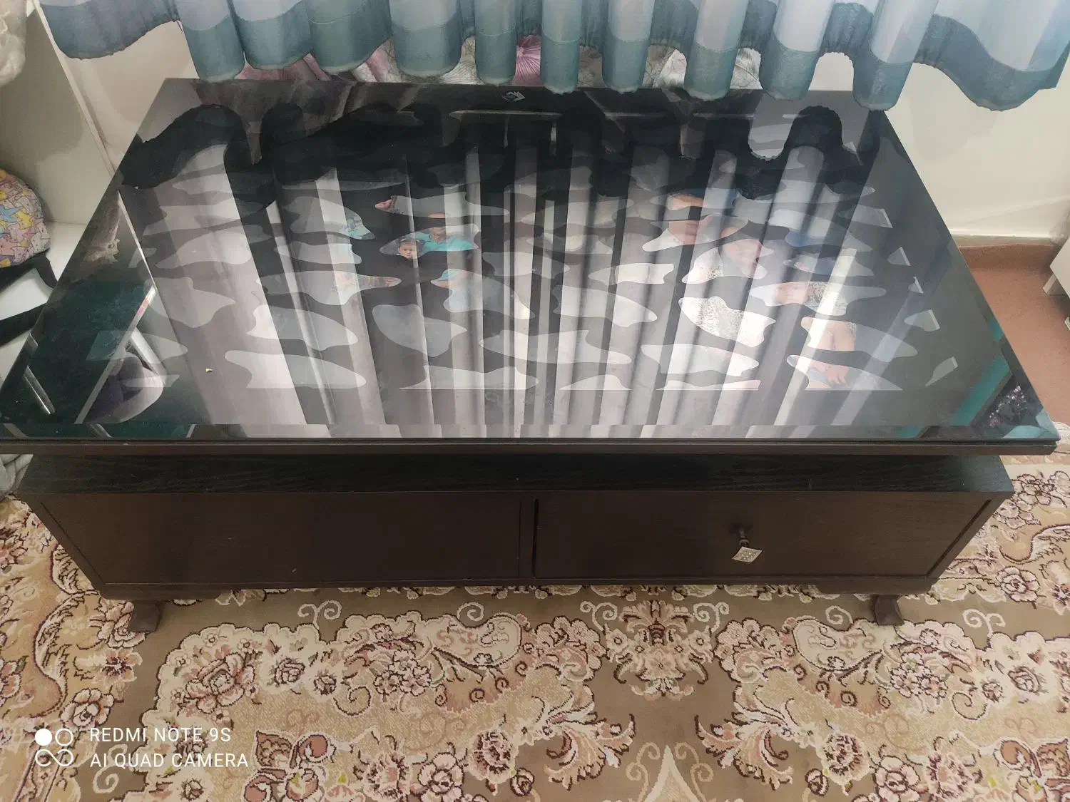 جلو مبلی مشکی جنس ام دی اف|مبلمان خانگی و میز عسلی|هشتگرد, شهرک بعثت|دیوار