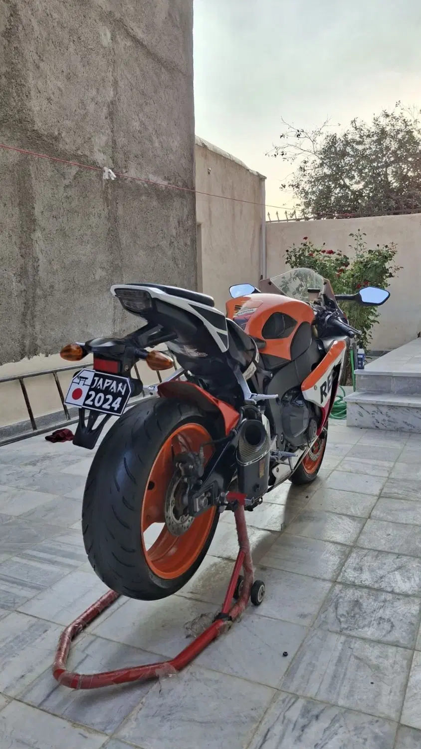 موتور repsol 2009|موتورسیکلت|همدان, |دیوار