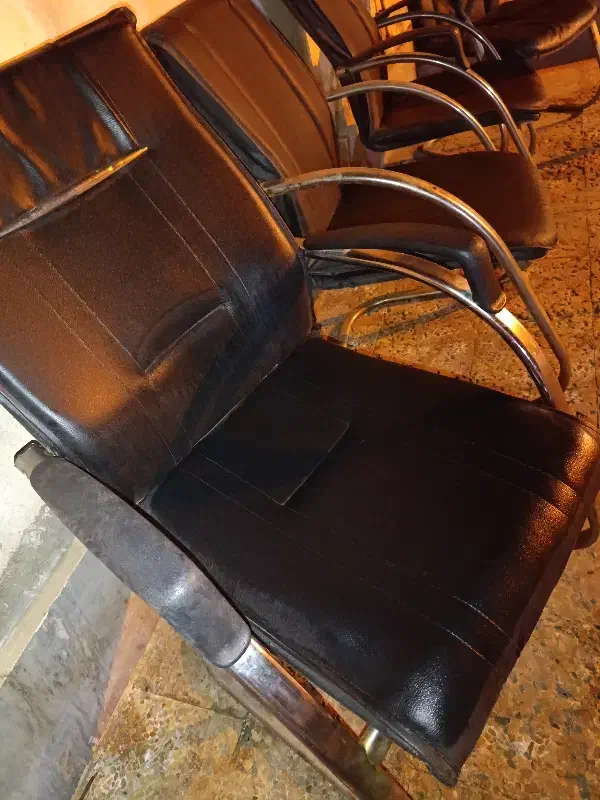 صندلی|صندلی و نیمکت|اهواز, کوی ترابری|دیوار