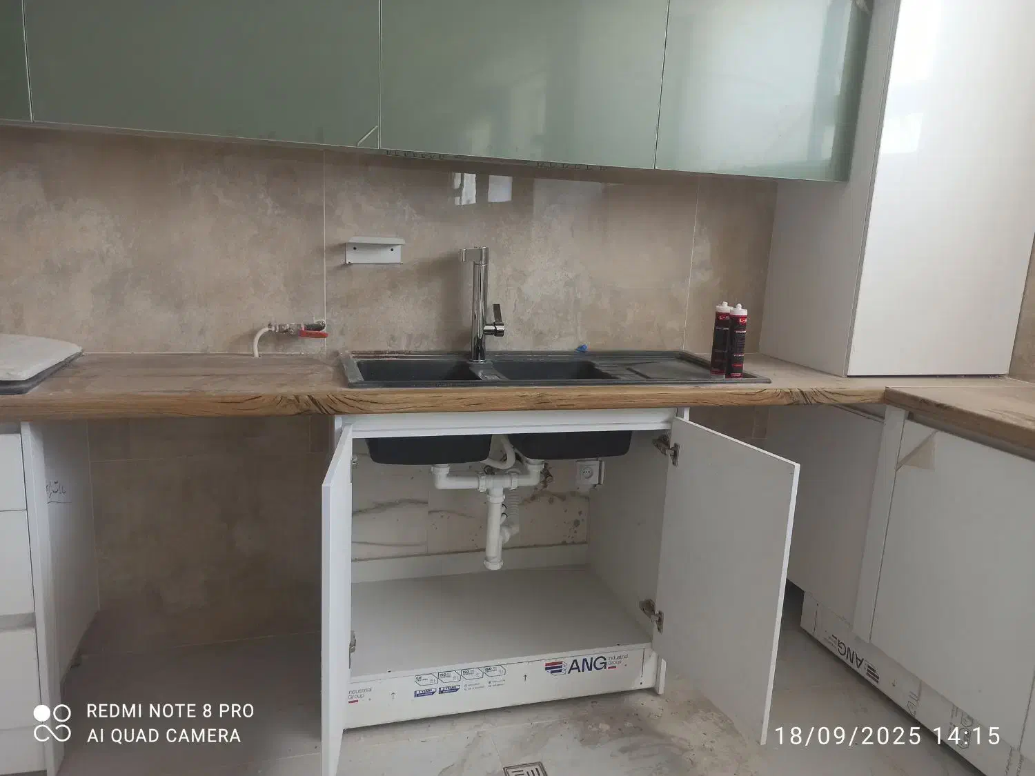 رادیاتور شیرالات ابگرمکن پمپ موتورخانه لوله کشی|خدمات پیشه و مهارت|یزد, |دیوار