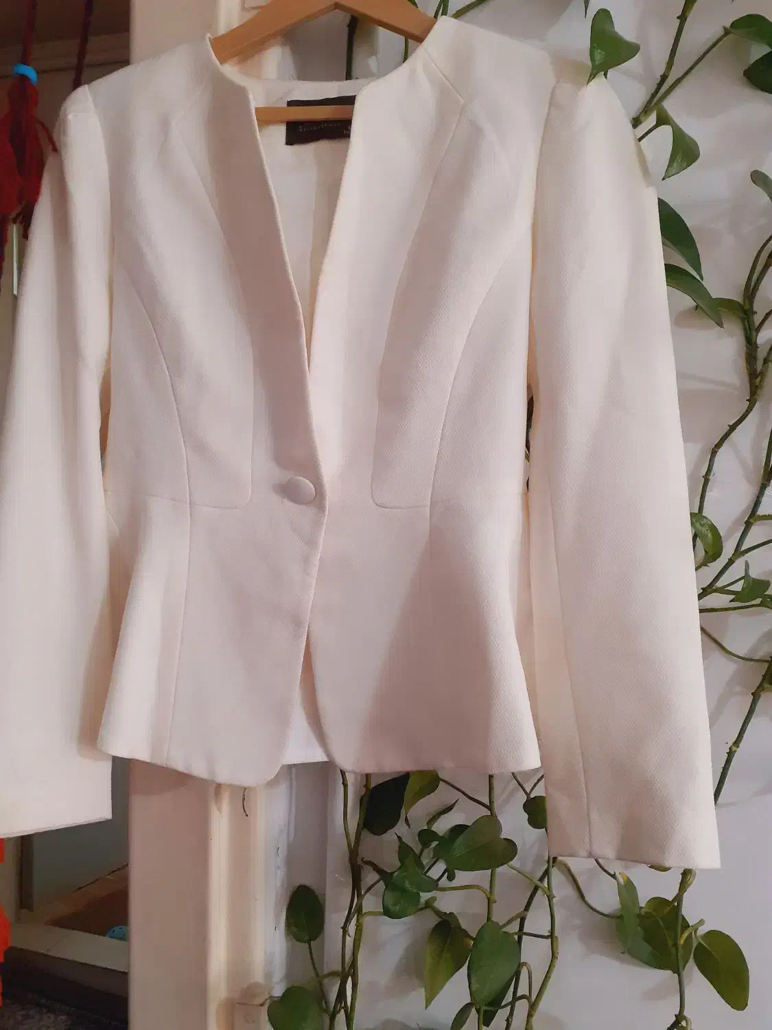 چنددست لباس نو|لباس|پاکدشت, پاکدشت (مامازند)|دیوار