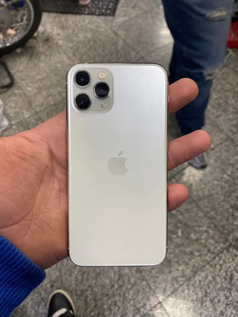 آیفون 11 پرو 64 گیگ|موبایل|تهران, هاشمی|دیوار