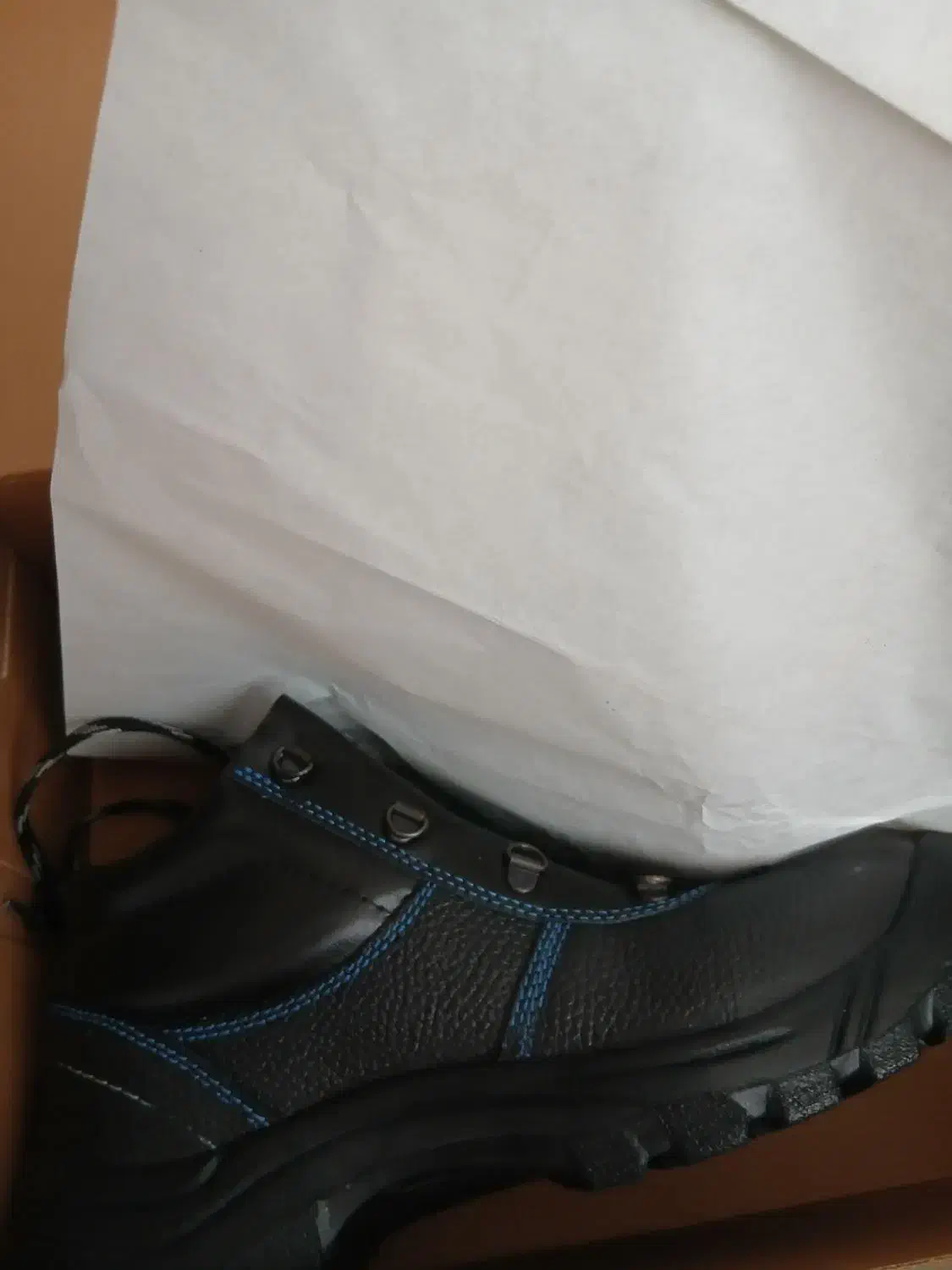 کفش ایمنی نو.سایز|کیف، کفش، کمربند|شهرکرد, |دیوار