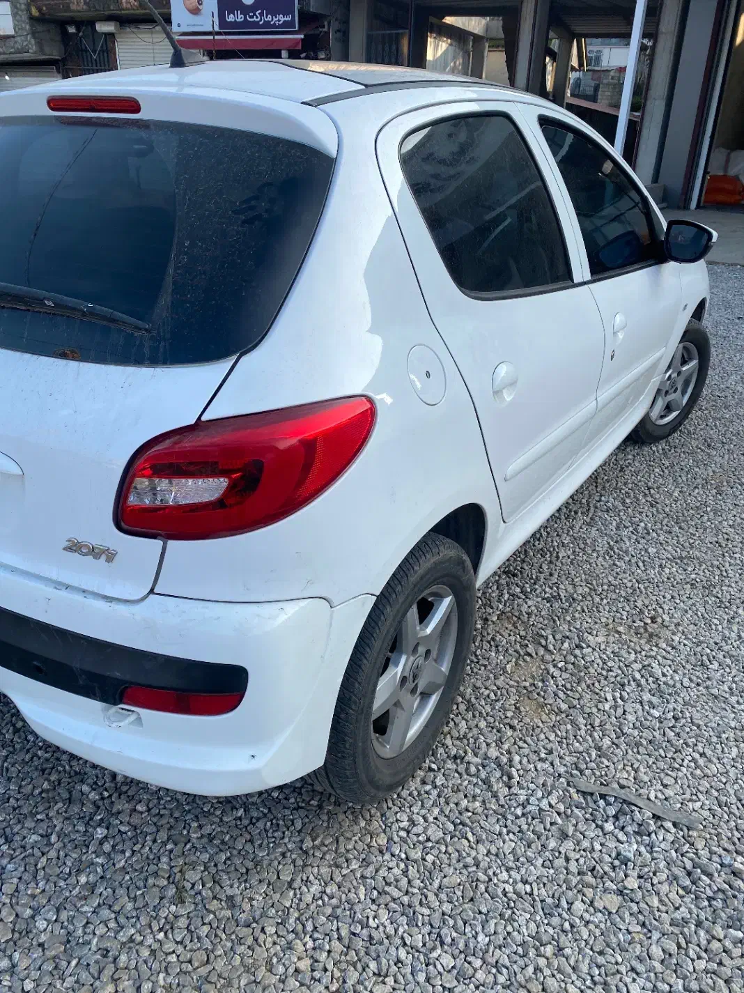 پژو 207 پانا دنده ۴۰۱|خودرو سواری و وانت|رضوانشهر, |دیوار