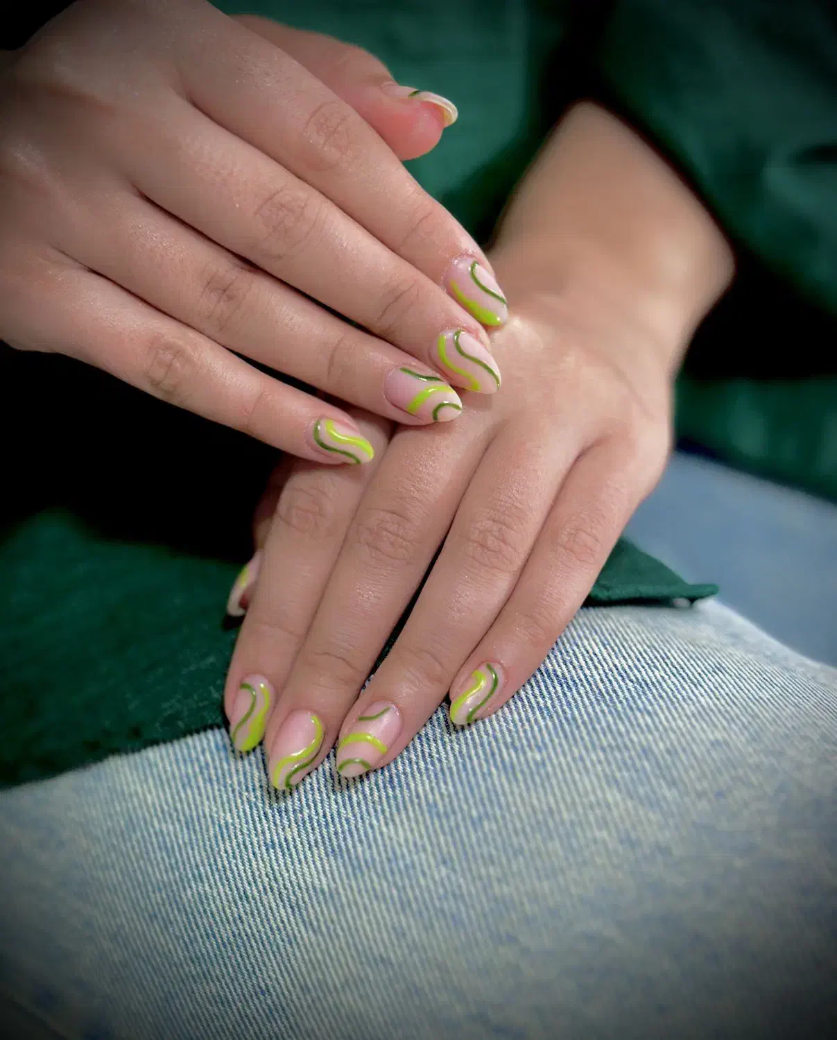 ناخن ۳۰۰|خدمات آرایشگری و زیبایی|رشت, کوی جام جم|دیوار