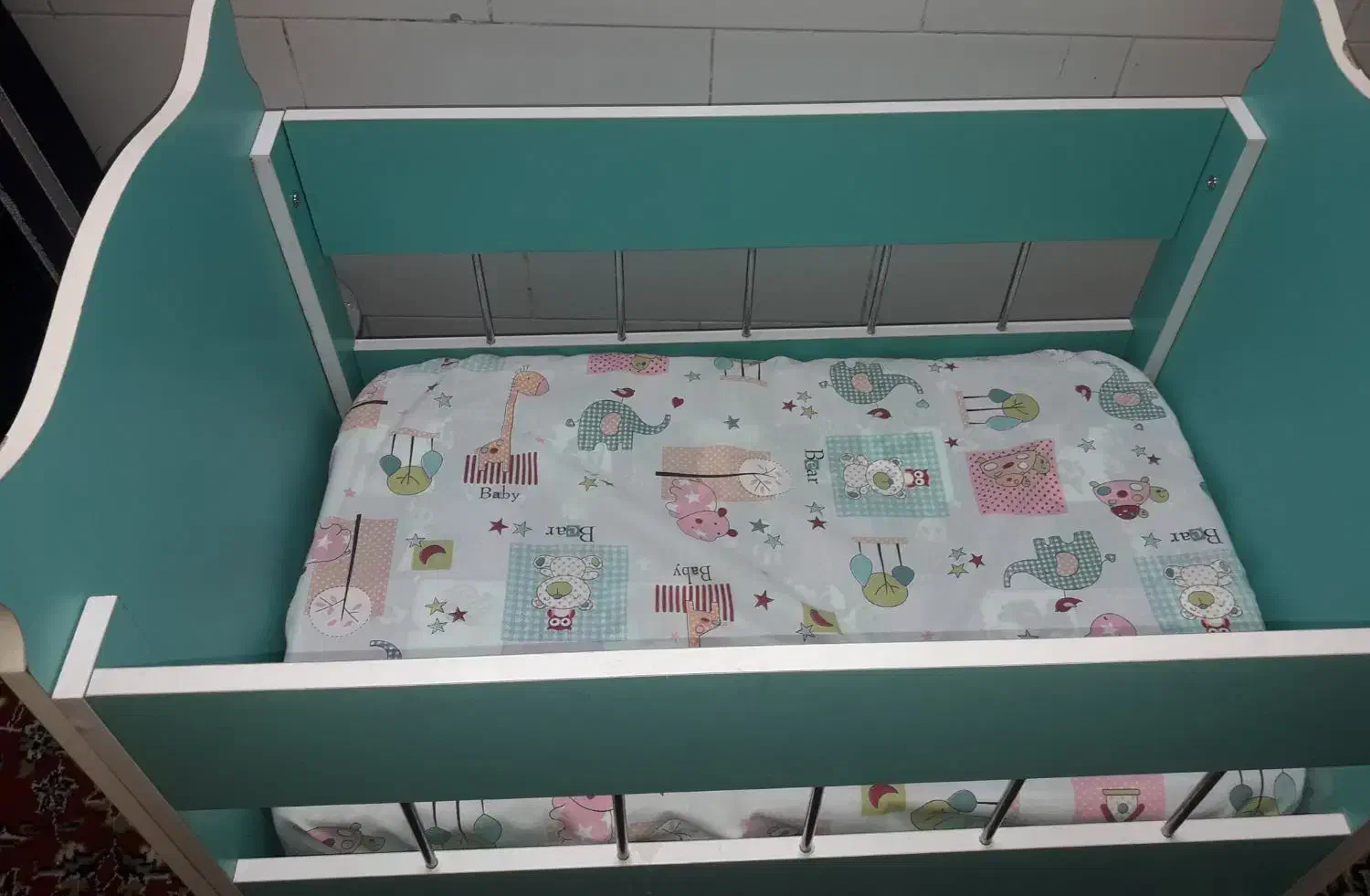 تخت خواب کودک|تخت و صندلی بچه|حمیدیا, |دیوار