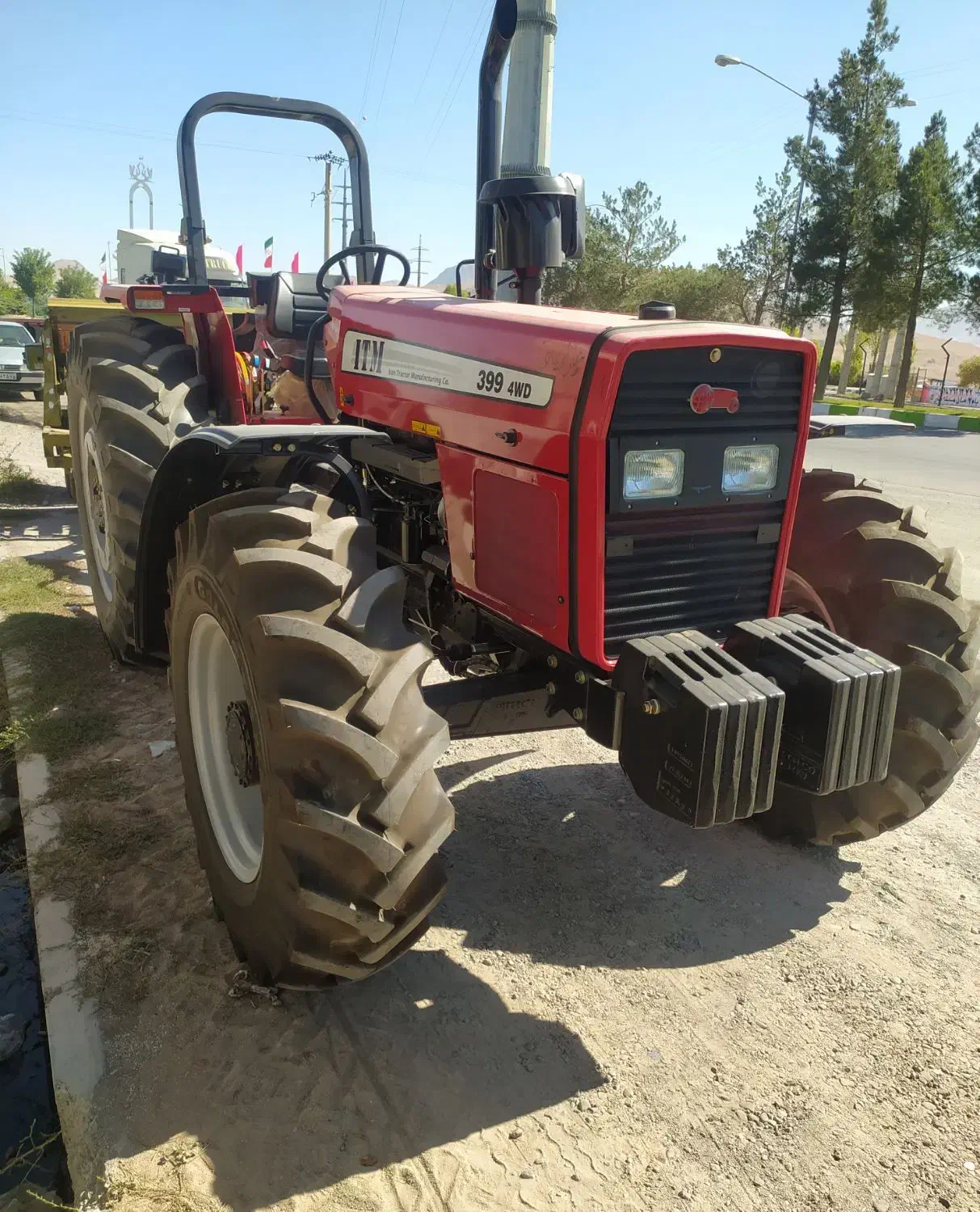 تراکتور ۳۹۹ خشک|خودرو سنگین|مراغه, |دیوار